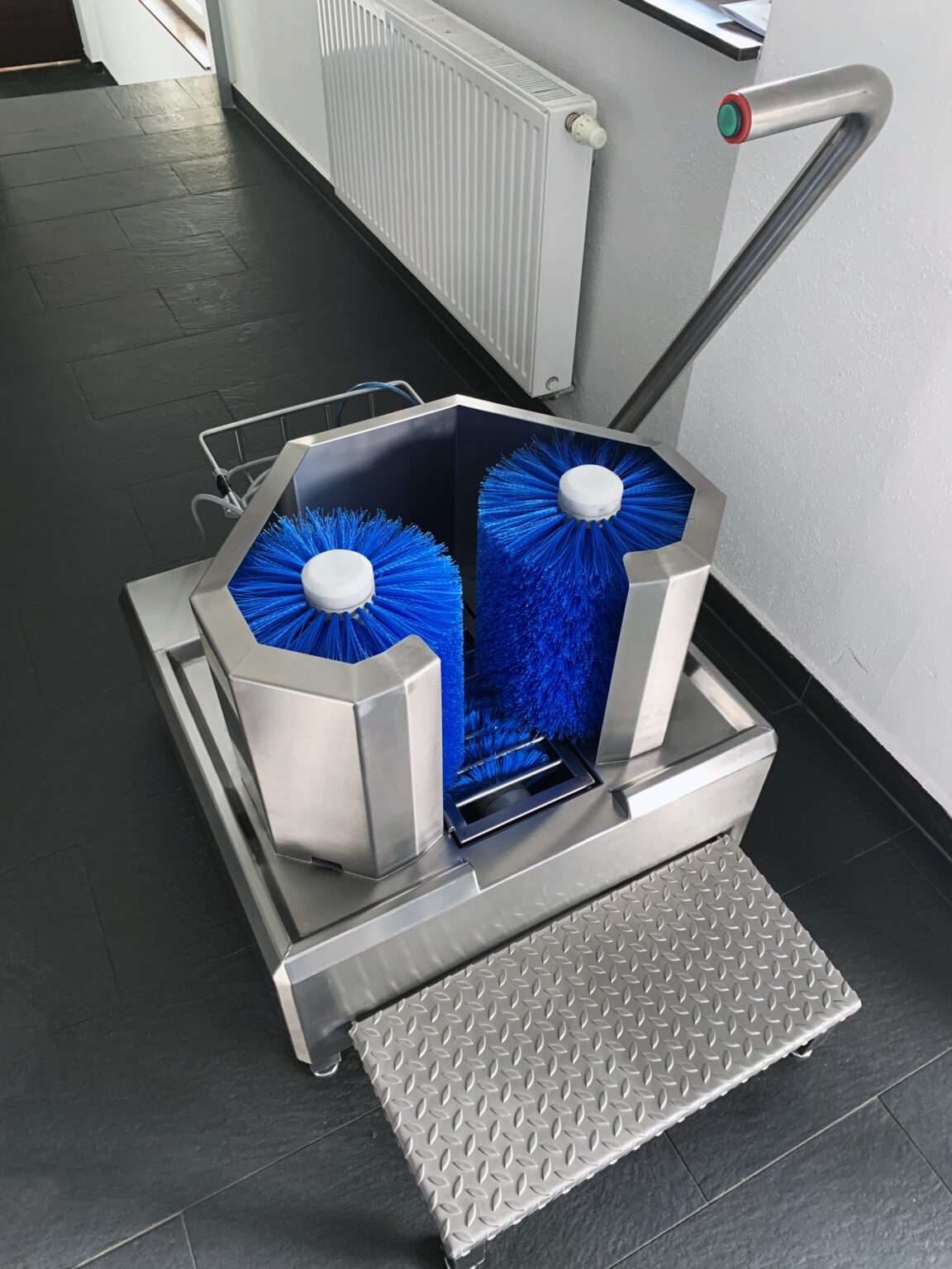 Profi - 🥇PUCYBUT urządzenia maszyny automaty do czyszczenia obuwia butów  podeszw